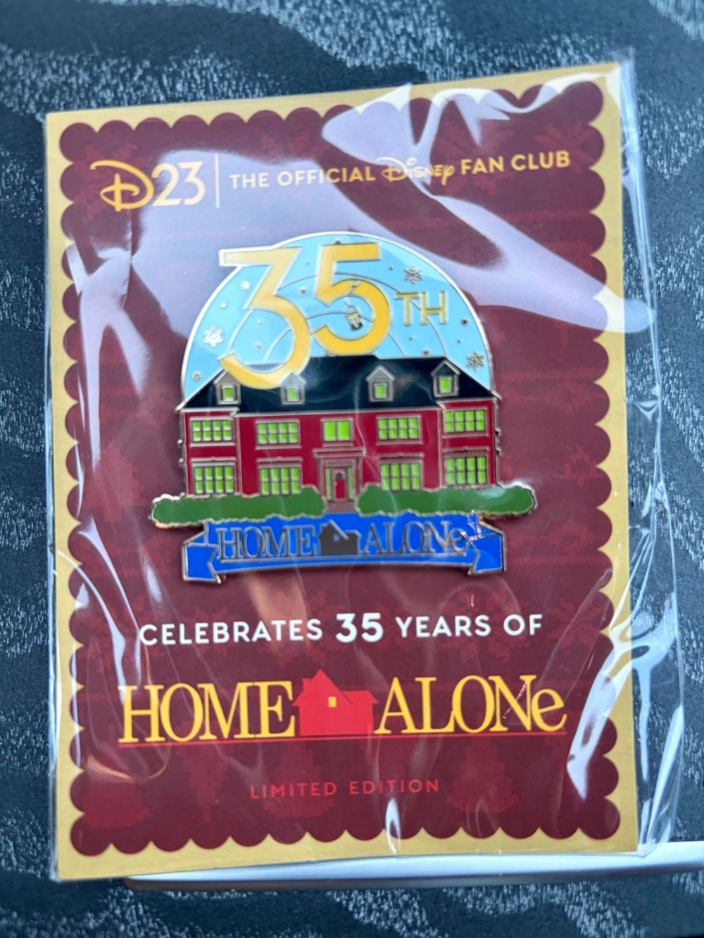 🎄 D23 Exclusive Home Alone 35th Anniversary Disney Pin – Limited Edition
